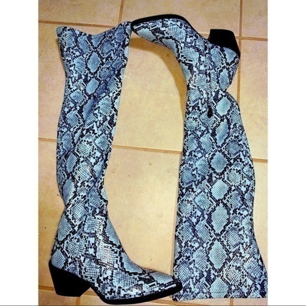 Gianni Bini Alyiraa Snake Print Stretch Over-The-Knee Block Heel Boots - Picture 4 of 11